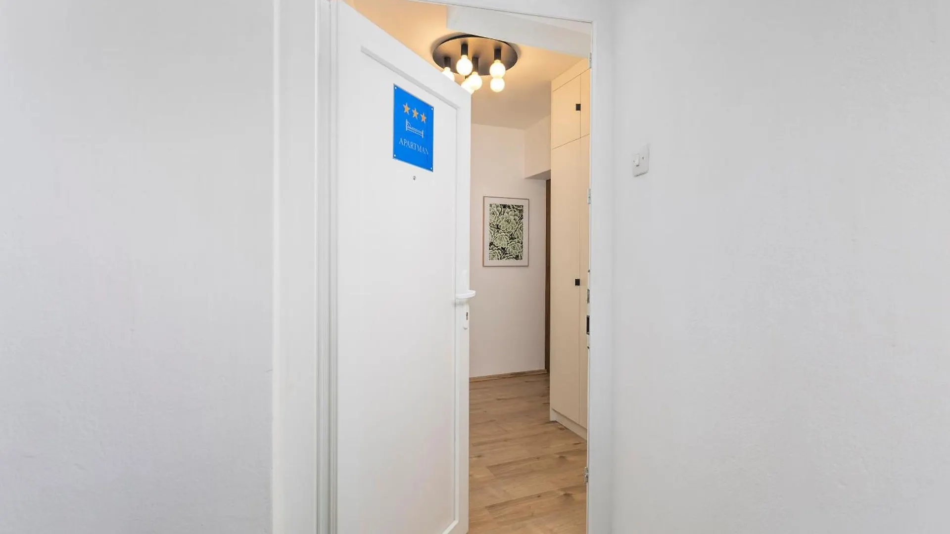 Brand New Apartment Close To The Beach, City Center And University Of Rijeka - Apartment Karlo Croatia