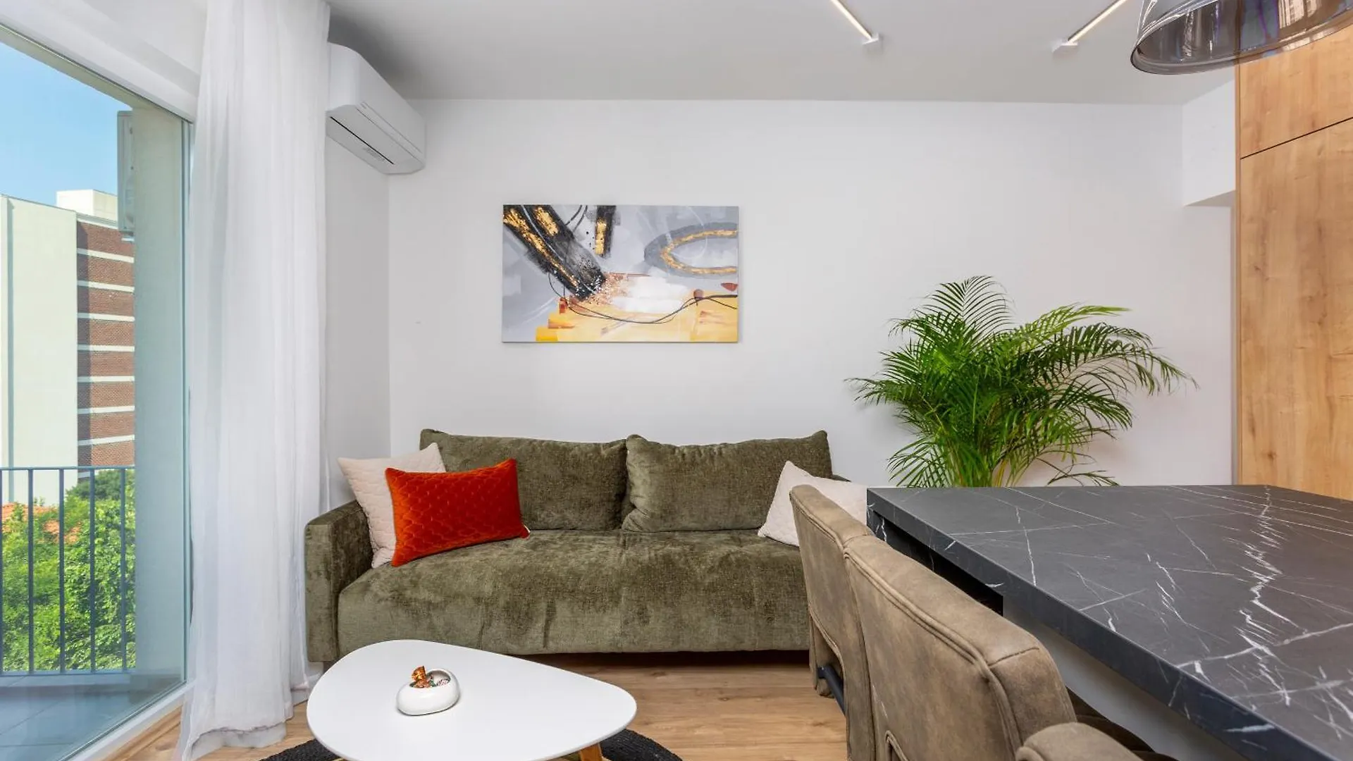 Brand New Apartment Close To The Beach, City Center And University Of Rijeka - Apartment Karlo
