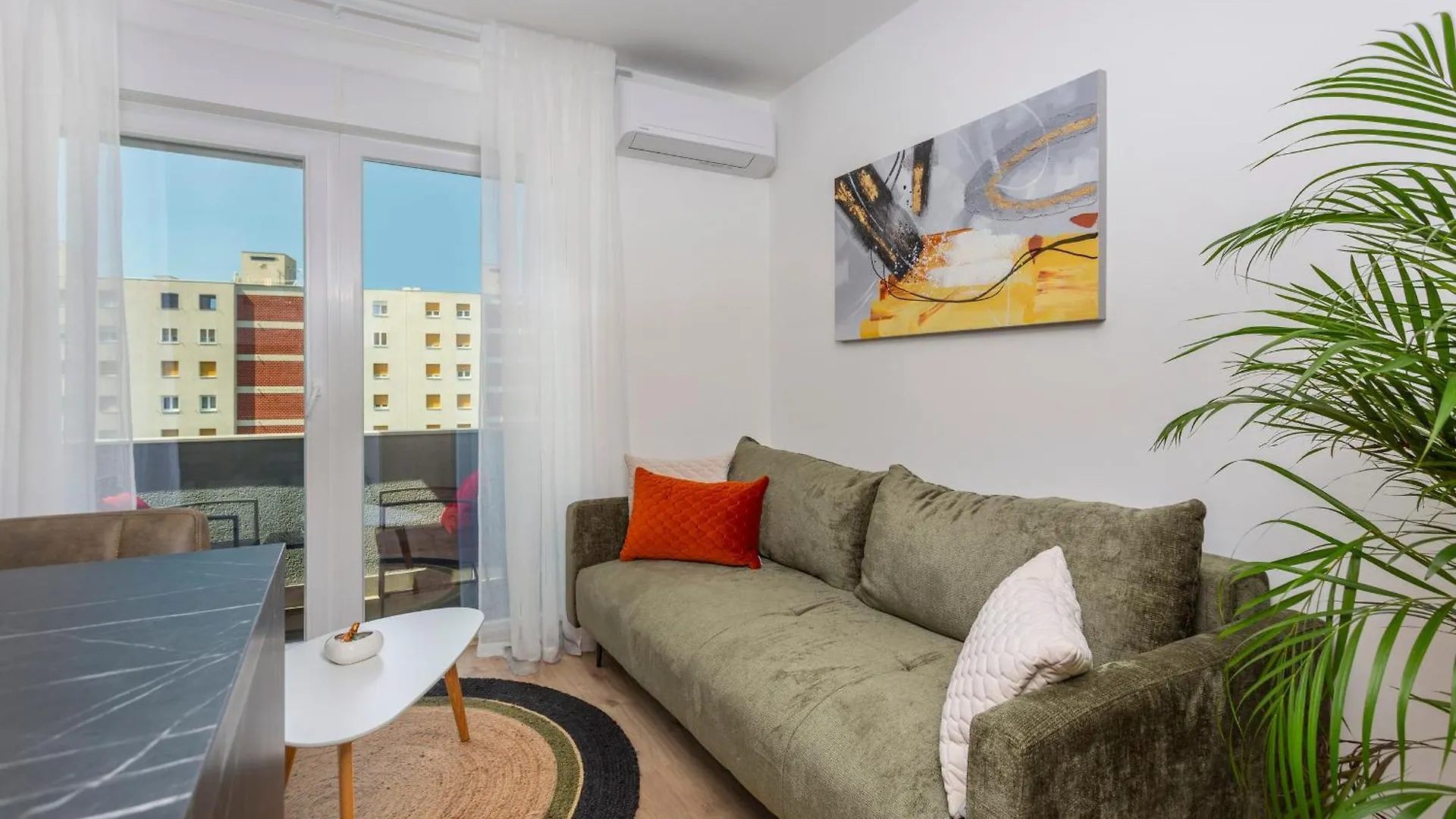 Brand New Apartment Close To The Beach, City Center And University Of Rijeka - Apartment Karlo Croatia